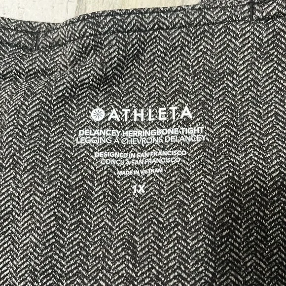 Athleta Delaney Herringbone Tight Size 1X - Picture 3 of 10